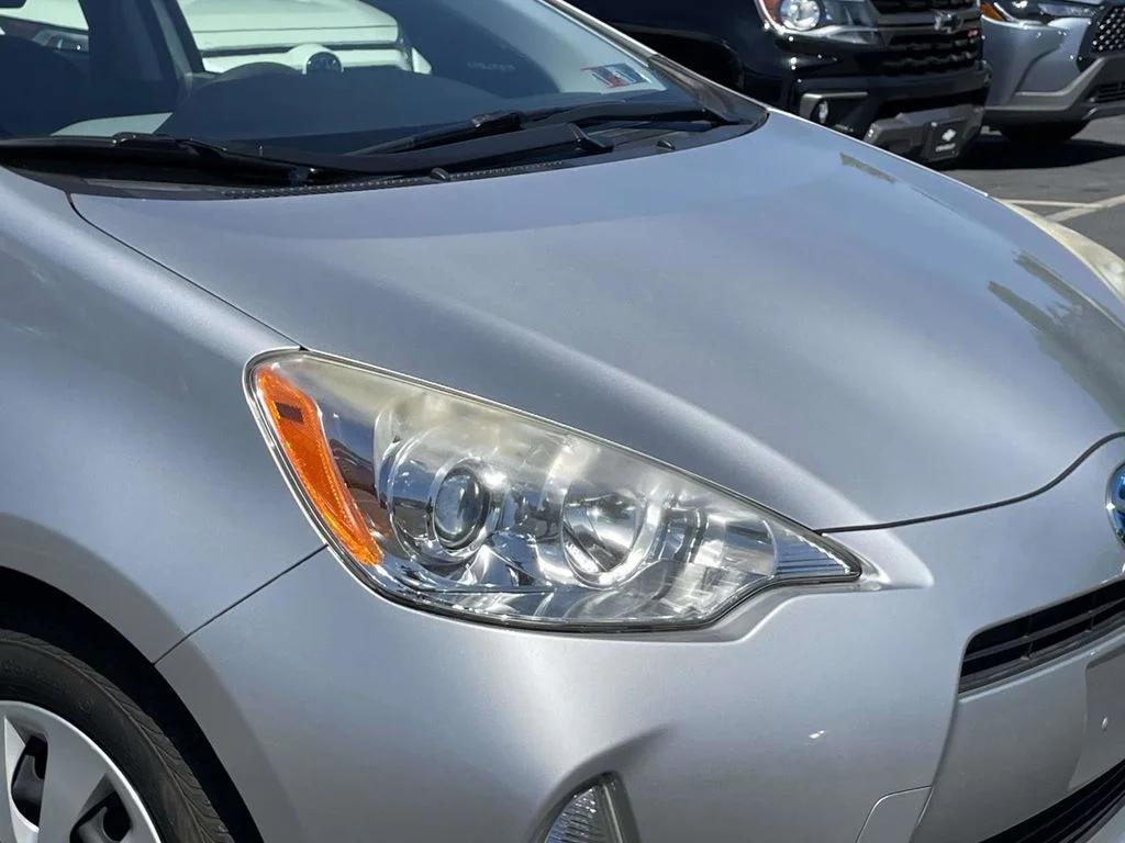 toyota prius c 2012 JTDKDTB38C1515350 image toyota prius c 2012 JTDKDTB38C1515350 image